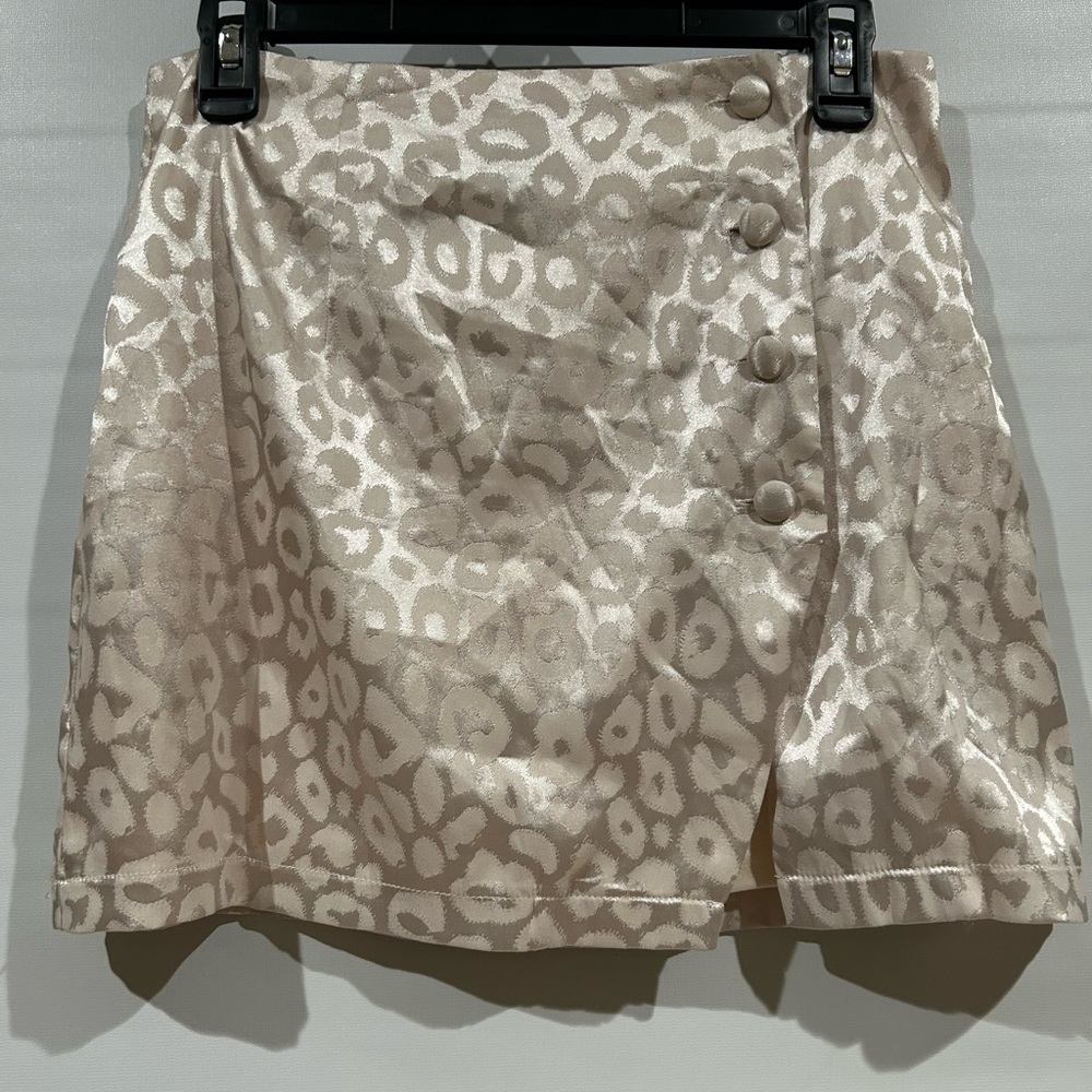 Forever 21 Cream Skirt